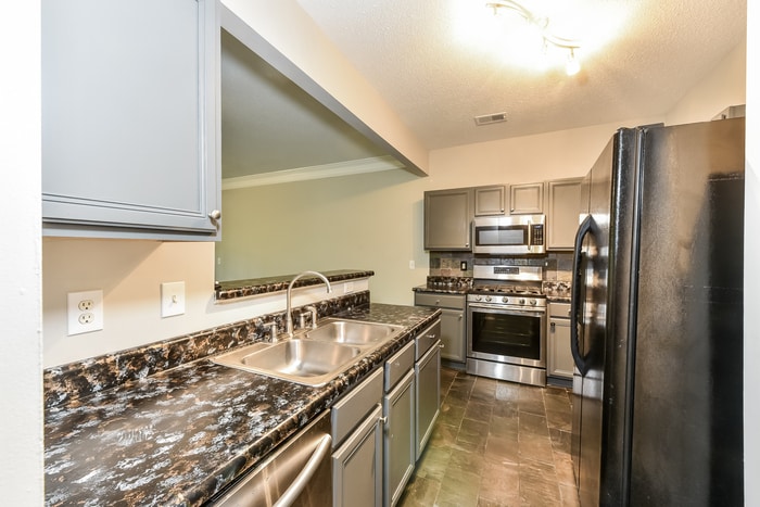 Building Photo - 408 Parc River Blvd