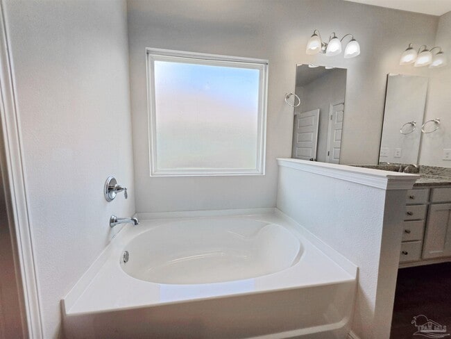 Building Photo - 8108 Silver Maple Dr