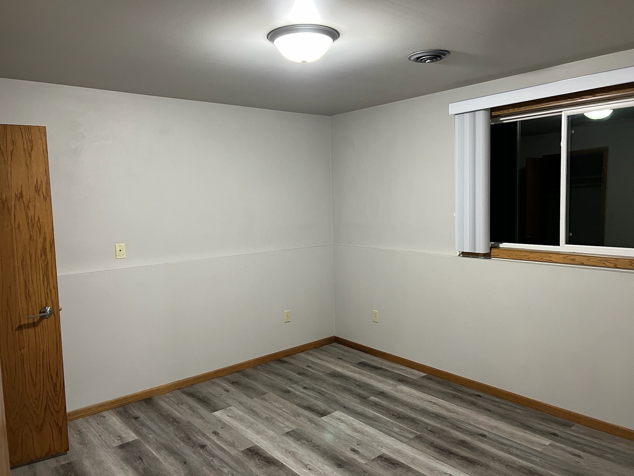 Building Photo - 113 Edwards St