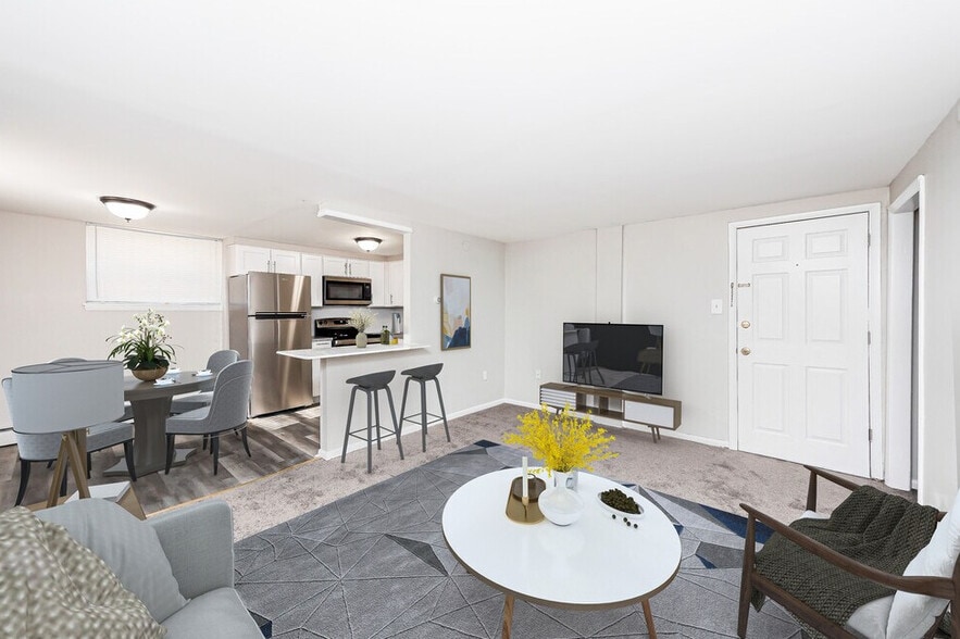 Primary Photo - Germantown Apartments