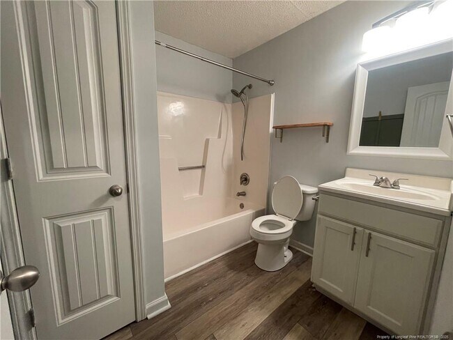 Building Photo - 7183 Largo Pl