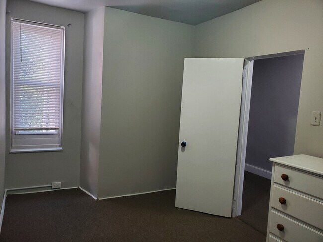 Building Photo - 6336 Wheeler St