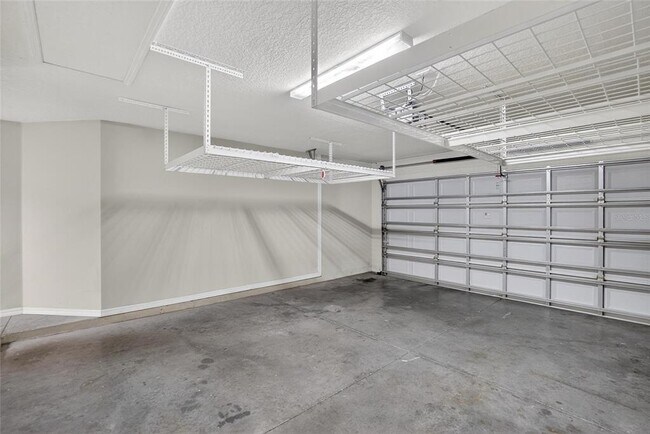 Building Photo - 15810 Starling Water Dr