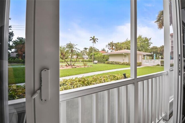 Building Photo - 2809 Florida Blvd