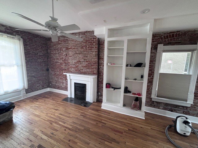 Building Photo - 2811 Welton St