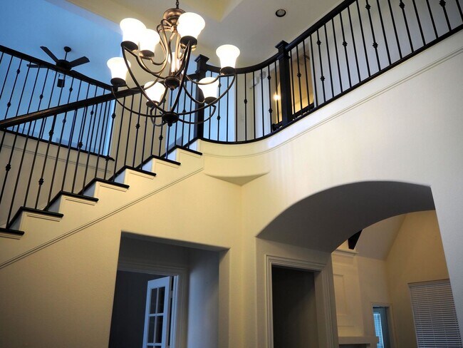 Building Photo - 2007 Greenvine Cir