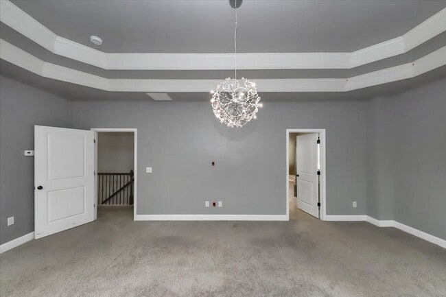 Building Photo - 6059 Cove Park Dr