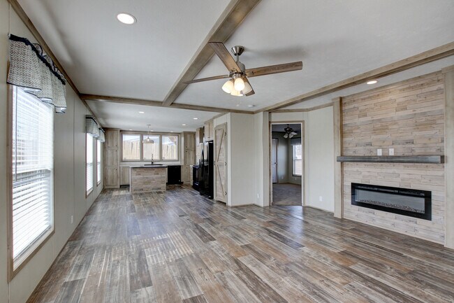 Building Photo - 295 Seays Rd