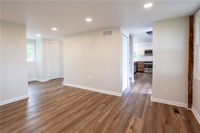 Building Photo - 5252 Arbor Rd
