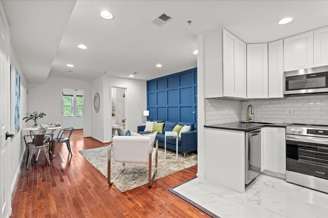 Building Photo - Stylish Trinidad 2BR/2BA Condo with Contemporary Upgrades and Skylights