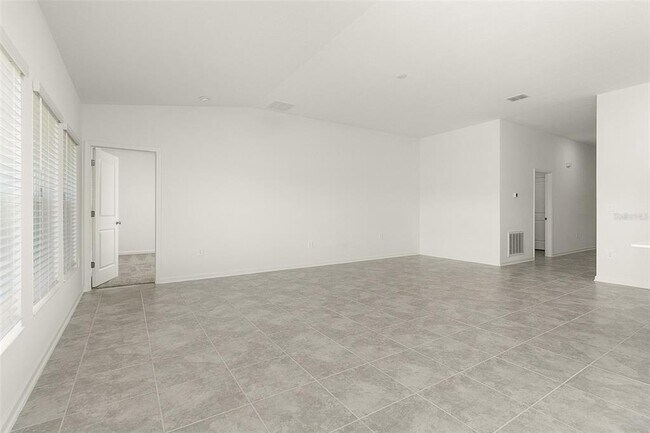 Building Photo - 4928 Worchester Dr