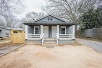 Building Photo - 911 Ray St