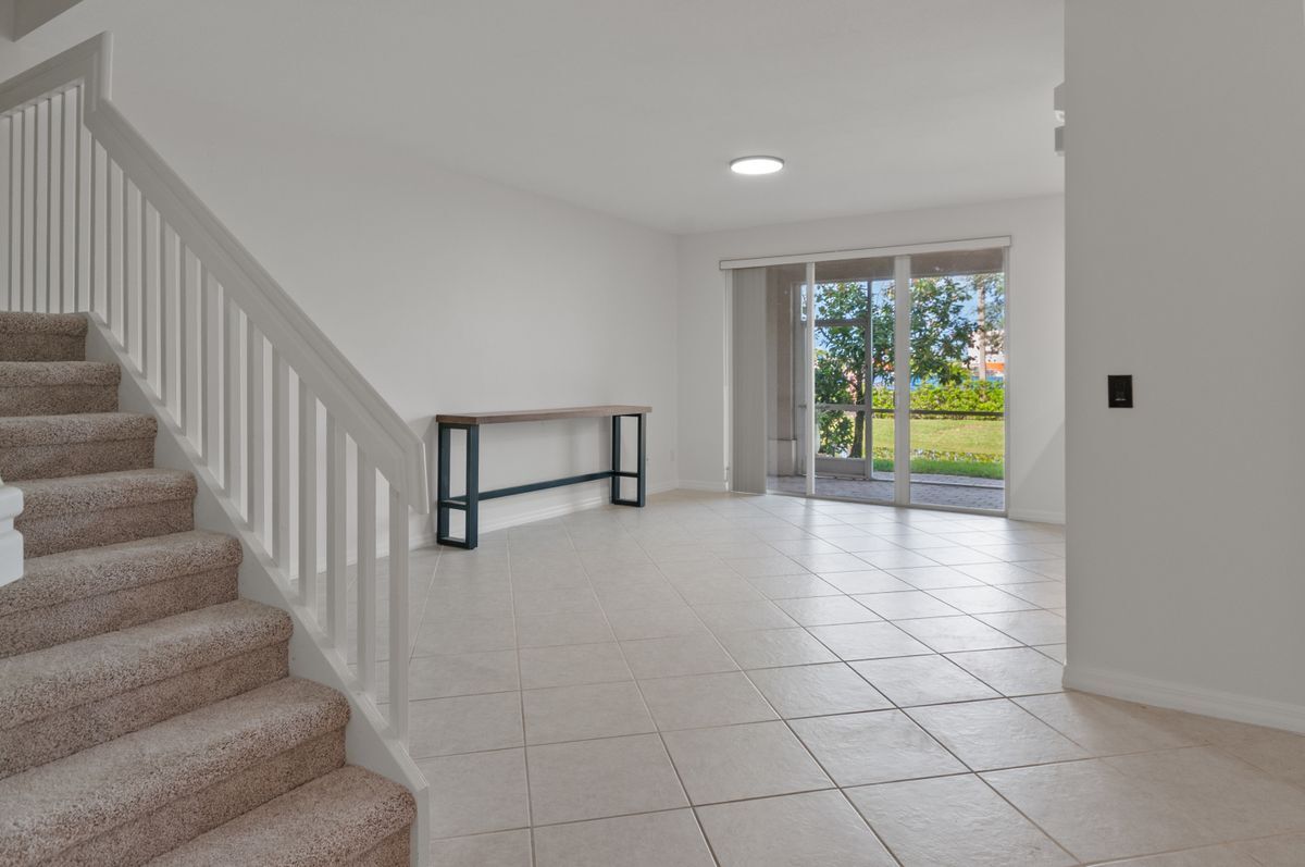 Building Photo - 3846 Cherrybrook Loop