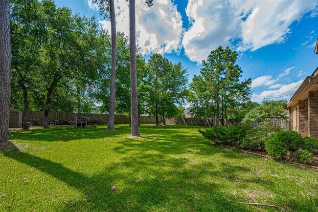 Building Photo - 503 Weisinger Dr