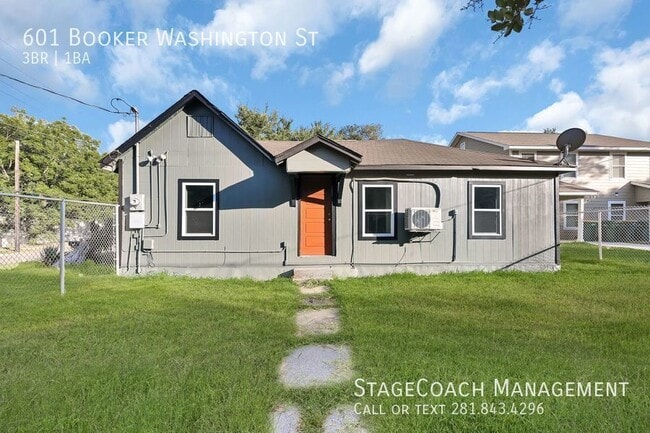 Building Photo - 601 Booker T Washington St