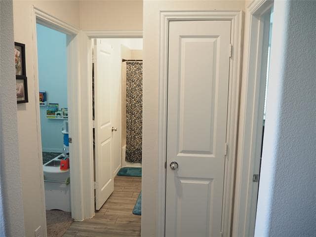 Building Photo - 1116 Mesquite Ln