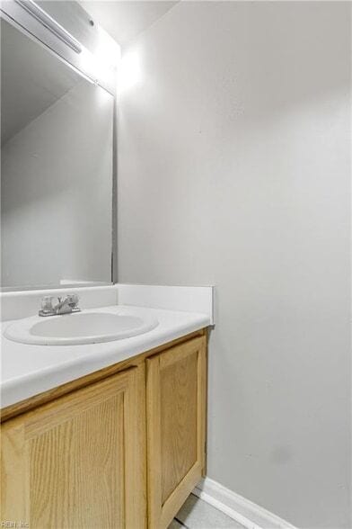 Building Photo - 716 Aylesbury Dr