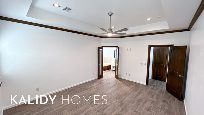 Building Photo - 13504 Rock Canyon Rd
