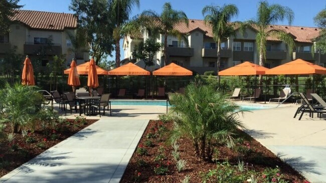 Building Photo - 13292 Lasselle St