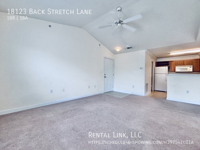 Building Photo - 18123 Back Stretch Ln