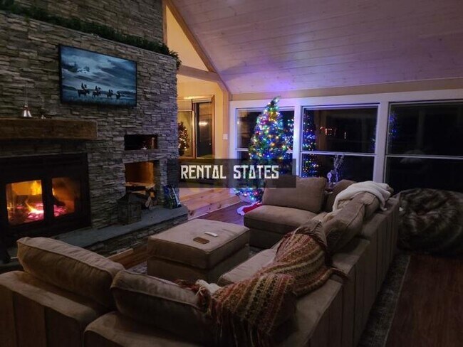 Primary Photo - 4 bedroom in Killington VT 05751