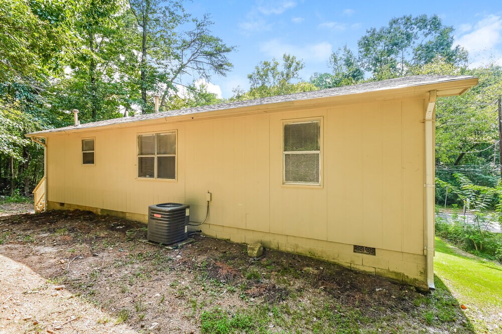 Building Photo - 1512 Marlin Springs Rd