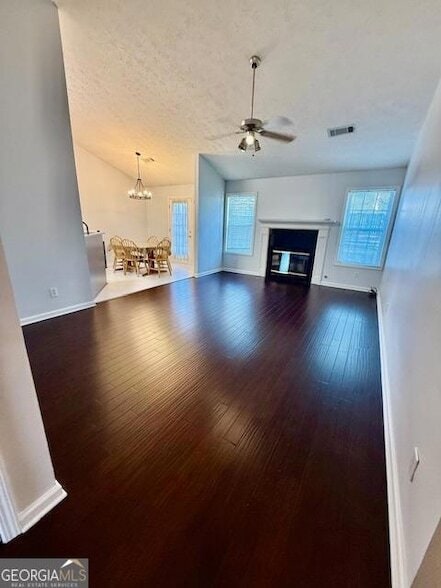 Building Photo - 1695 Racquet Club Dr NW