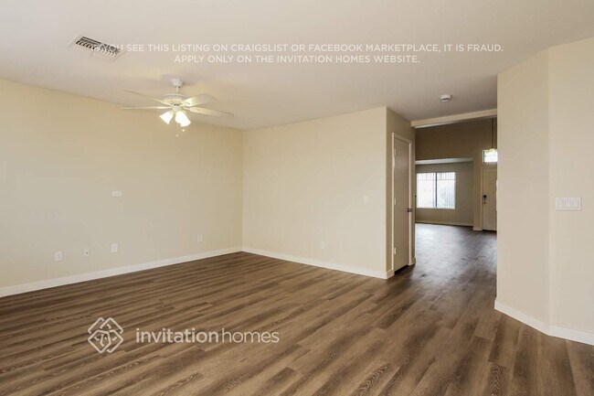 Building Photo - 11232 W College Dr