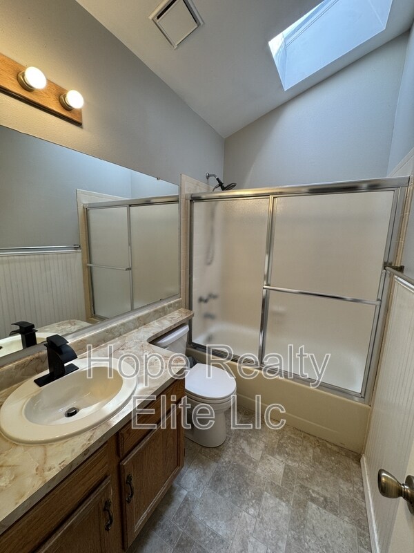 Building Photo - 6950 Sagewood Ct