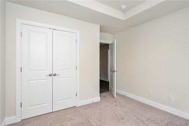 Building Photo - 1346 Rosen Rd