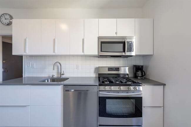 Building Photo - 63 Sherman Pl