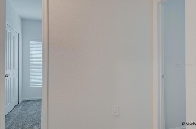 Building Photo - 1520 Brentwood Dr