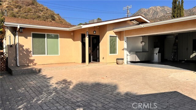 Building Photo - 7327 Zachau Pl