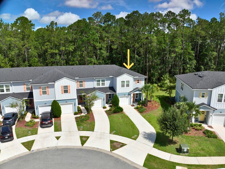 Building Photo - 7161 Jareth Dr