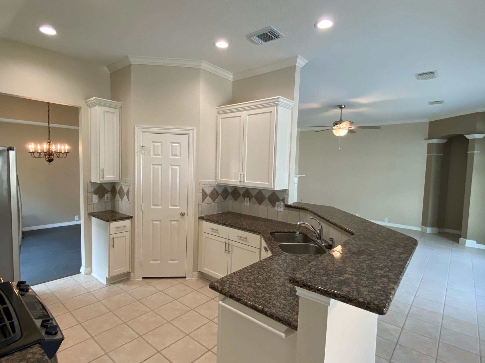 Building Photo - 19314 Colony Trail Ln