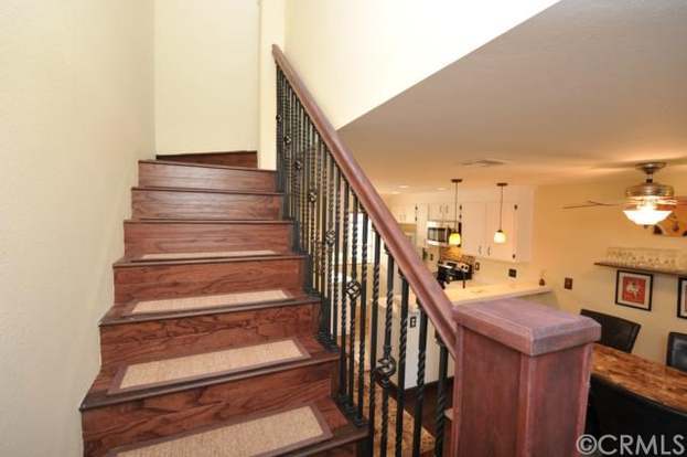 Building Photo - 3 Lakepines-