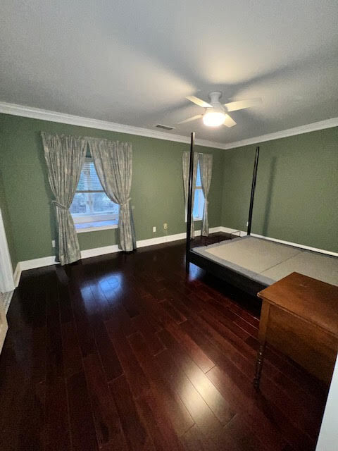 Building Photo - 372 Devon Way