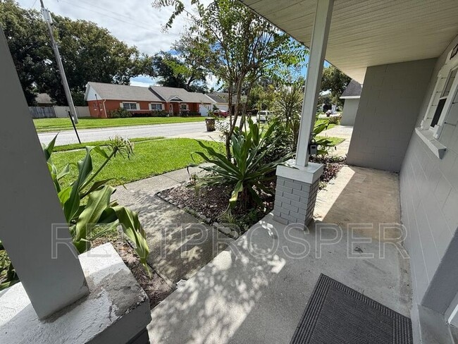 Building Photo - 8340 Le Mesa St