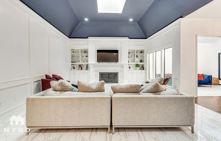 Building Photo - 2005 Crockett Ct