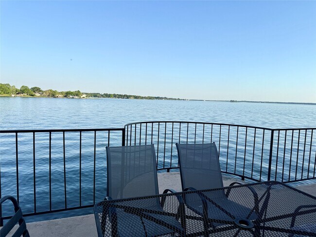 Building Photo - 7041 Kingston Cove Ln