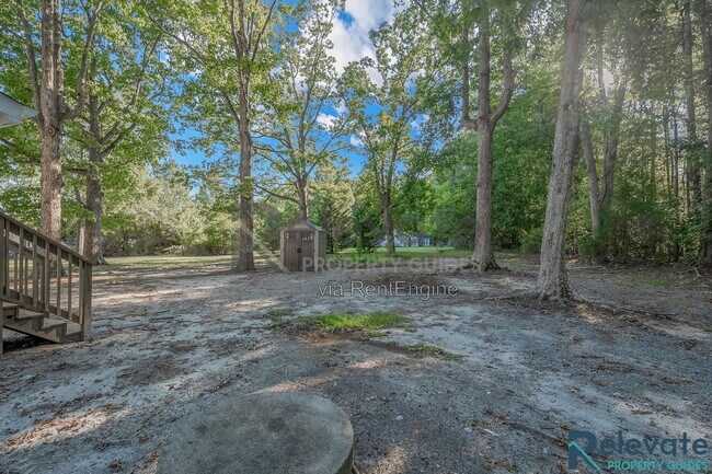 Building Photo - 9229 Reams Rd