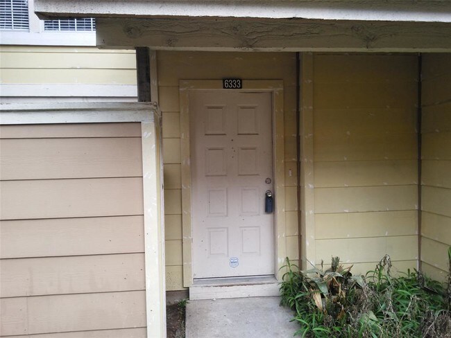 Building Photo - 12208 Copper Tree Pvt Ln