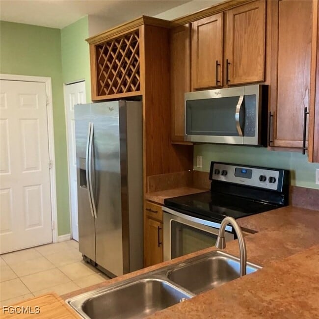 Building Photo - 3174 Antica St