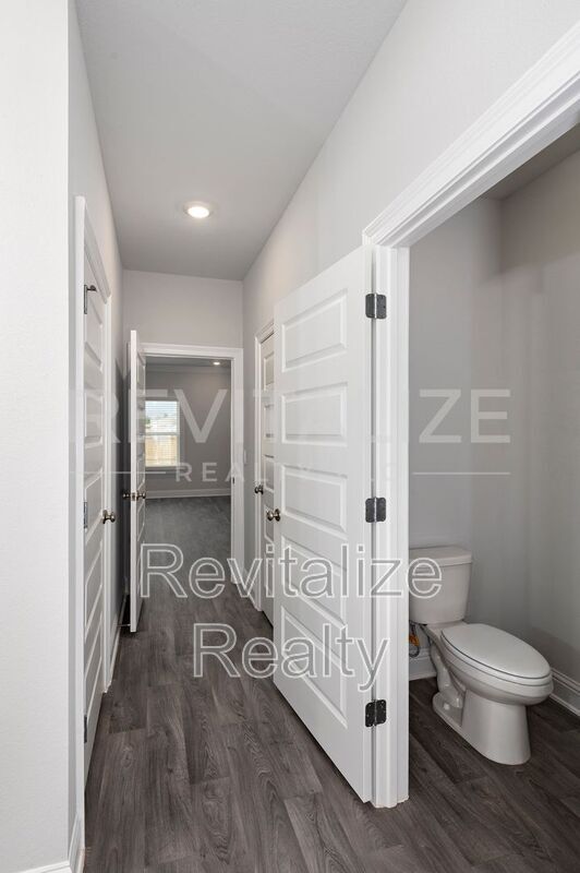 Building Photo - 14531 Dayton Cir