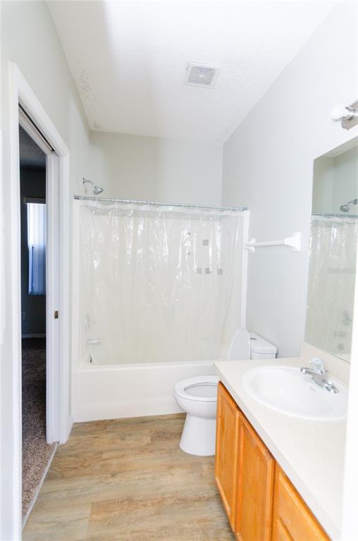 Building Photo - 1129 Knollwood Dr