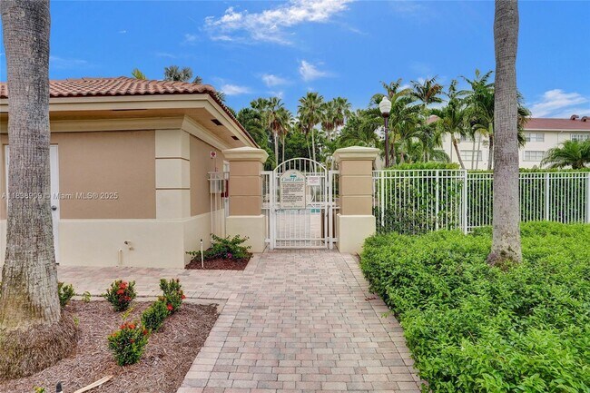 Building Photo - 12547 Imperial Isle Dr