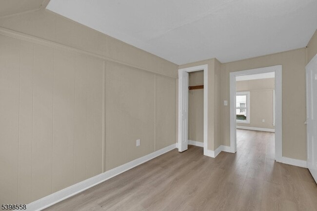 Building Photo - 116 Mercer St