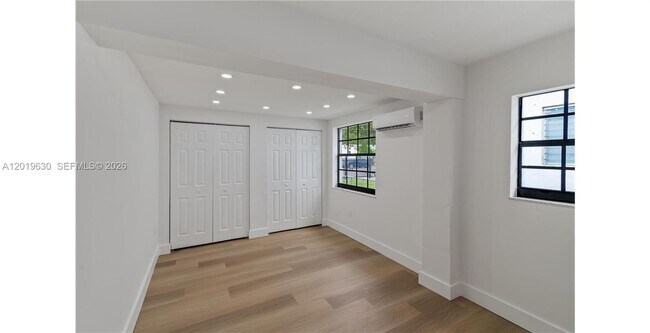Building Photo - 1409 NW 44th St