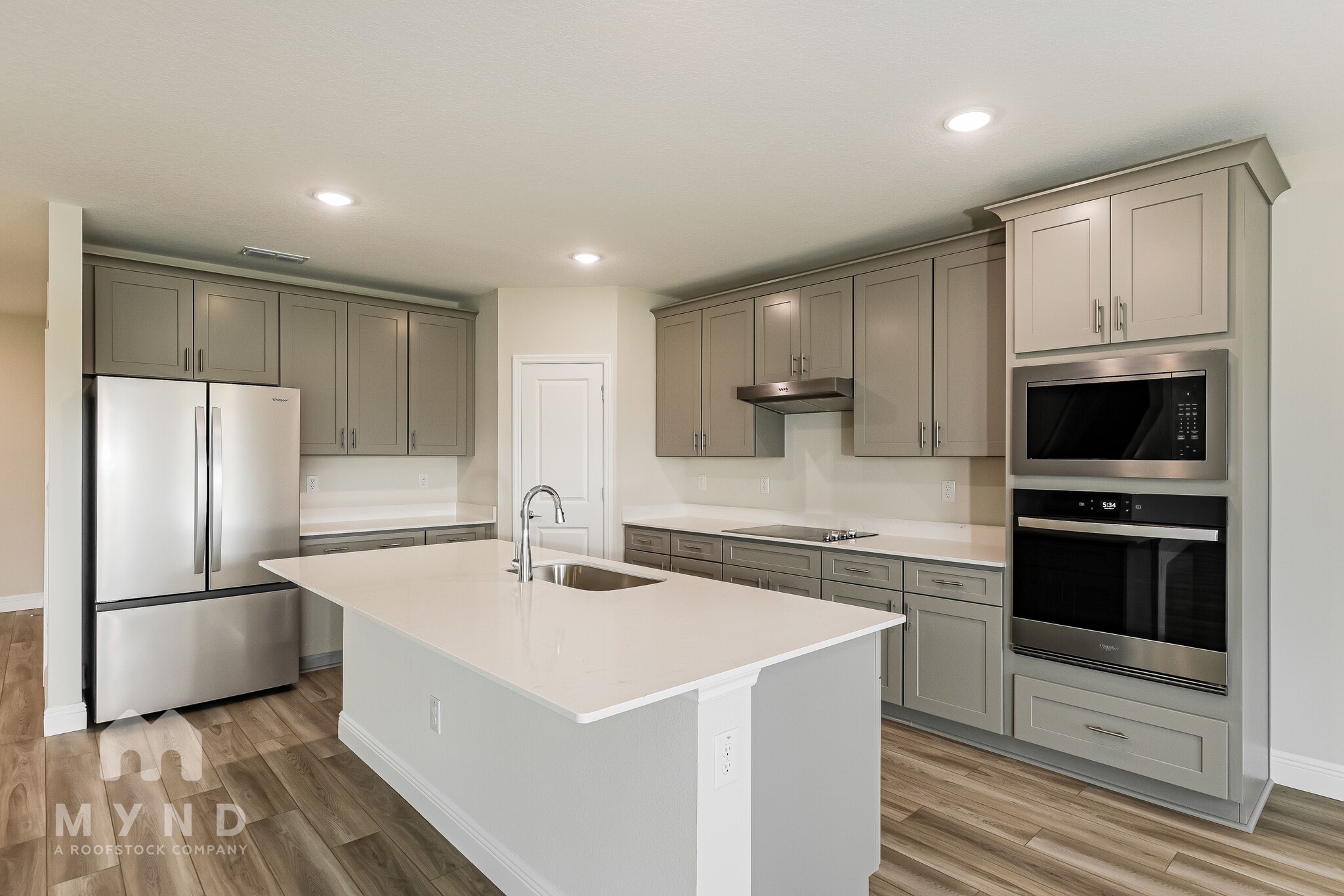 Building Photo - 31713 Chateau Mnr Ln