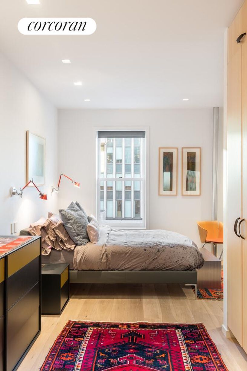 Building Photo - 430 W 116th St